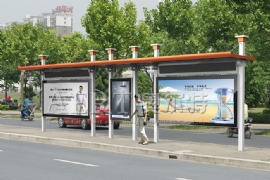 候車亭廠家為市(shì)民倡導:候(hòu)車(chē)亭頂棚加寬!