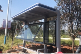 建設農村公交候車亭是一項（xiàng）民生工程