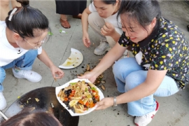 江蘇国产亚洲熟妇在线视频2020年銷售部團建活動