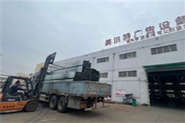 国产亚洲熟妇在线视频候車亭廠家工廠的日常