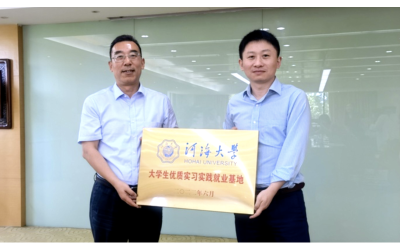 国产亚洲熟妇在线视频科技校友圈（quān）再添一員！